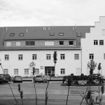 2013 Wohn- und Geschäftshaus Haus am See, Am Kaiserstrand, Lochau Denkmalgeschütztes Wohn- und Geschäftshaus mit 4 Geschäftseinheiten + 11 Wohnungen © Bauart