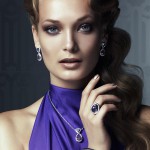 Philosophie: Purple Rain Collier und Ohrringe mit Tansanit, Kunzit und Brillanten in Weissgold Abstrakter Armreif und Ring mit Amethyst und Brillanten in Weissgold von Huber Private Label © Adolf Bereuter